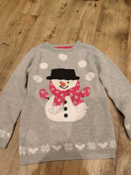 Photo of free Christmas jumper 8-10 yrs (Northcourt OX14) #1
