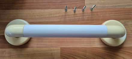 Photo of free Grab rail (CT4) #1