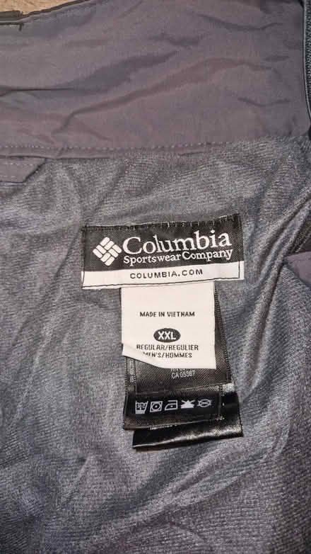 Photo of free Ski Salopettes and other ski gear (Henley-on-Thames RG9) #4