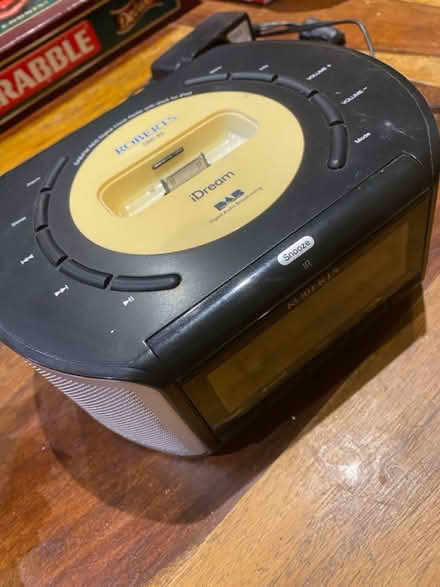 Photo of free Clock radio (Queens Park W10) #1