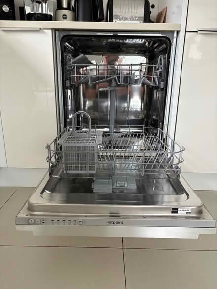 Photo of free Hotpoint Integrated Dishwasher (Stubbington PO14) #2