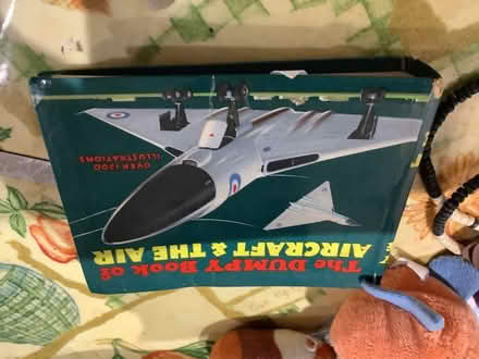 Photo of free The Dumpy book of Aircraft and The Air (Brampton S40) #1