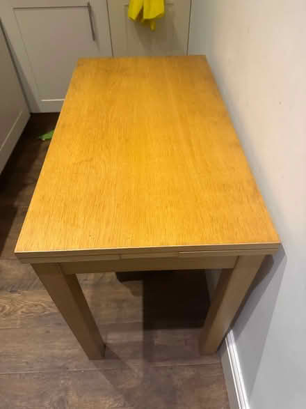Photo of free Extendable table (HG1) #1
