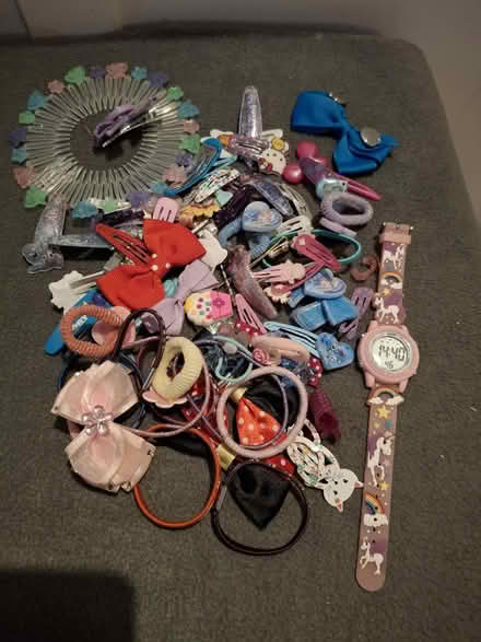 Photo of free Hair accessories and watch (Hoylake CH47) #1