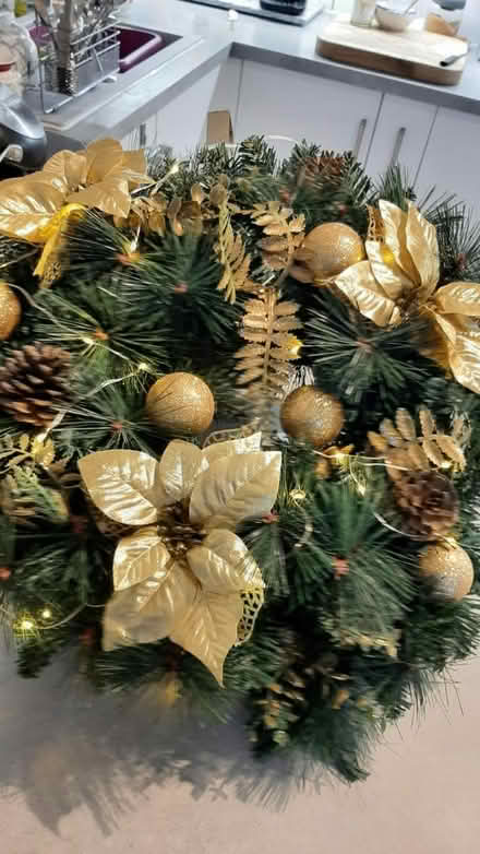 Photo of free christmas wreath (peacehaven) #2