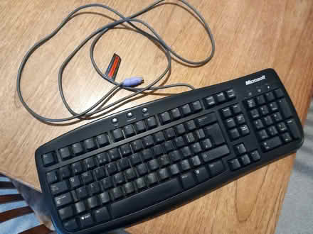 Photo of free PC Keyboard (Little Heath RG31) #1