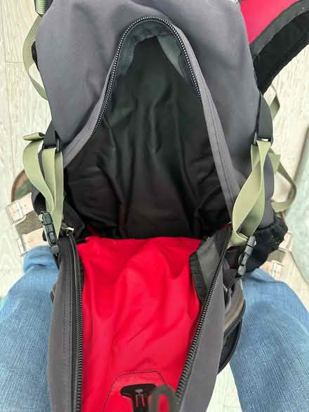 Photo of free Very good rucksack (Guildford GU2) #4