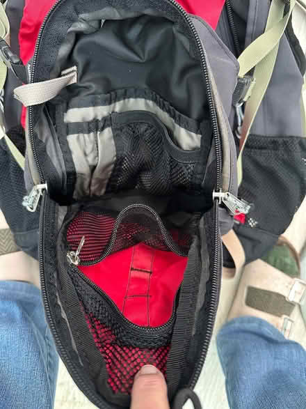 Photo of free Very good rucksack (Guildford GU2) #3