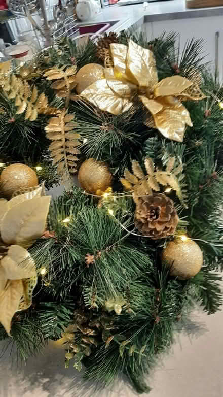 Photo of free christmas wreath (peacehaven) #3
