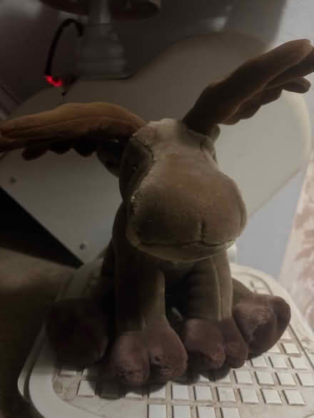 Photo of free Stuffed toy reindeer (Rubery B45) #1