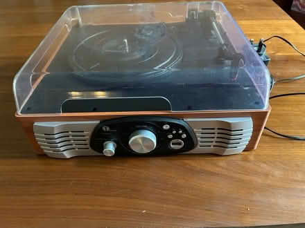 Photo of free Vinyl record player (Hertford SG13) #1