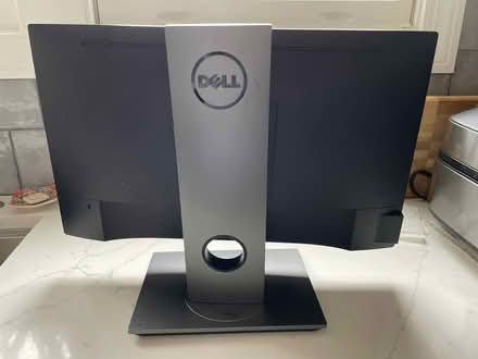 Photo of free Dell Monitor (Vienna) #2