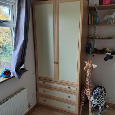 Photo of free Wardrobe (EN49BX) #1
