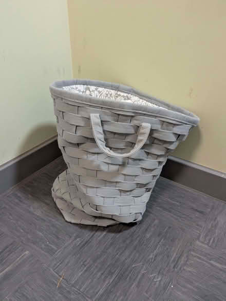 Photo of free Blue/grey laundry basket and over the door shoe holder (islington N1) #1