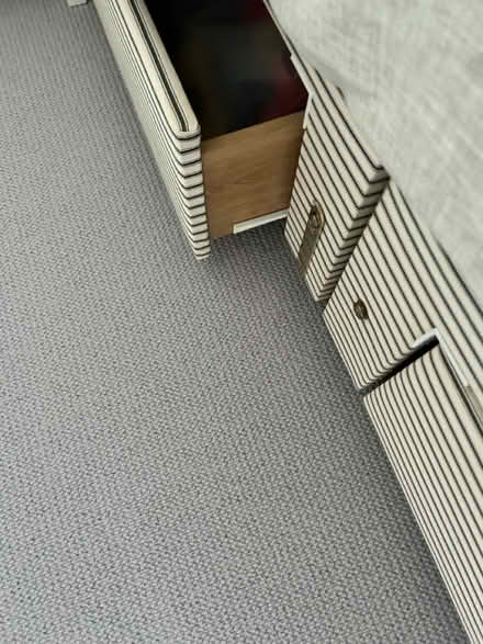 Photo of free Double bed wit drawers & headboard (Near Kew Gardens, Richmond) #3