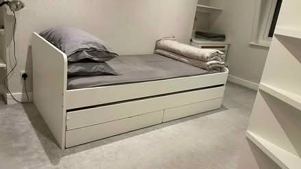 Photo of free Single bed with trundle and storage (Ravenscourt Park W6) #1