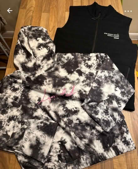 Photo of free Clothes (MK42) #1