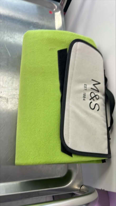 Photo of free M&S green picnic blanket (w2 2es) #1