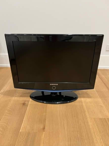 Photo of free 26” Samsung TV (Old Town) #1