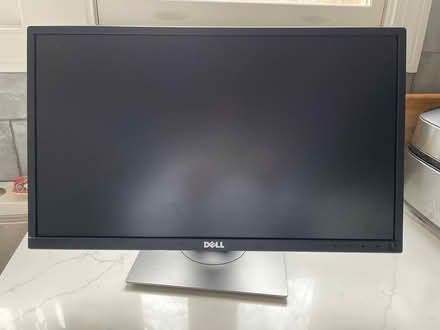 Photo of free Dell Monitor (Vienna) #1