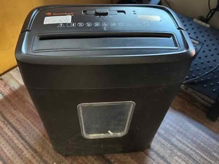 Photo of free Bonsaii 8-page shredder (Catalina Foothills, Tucson) #1