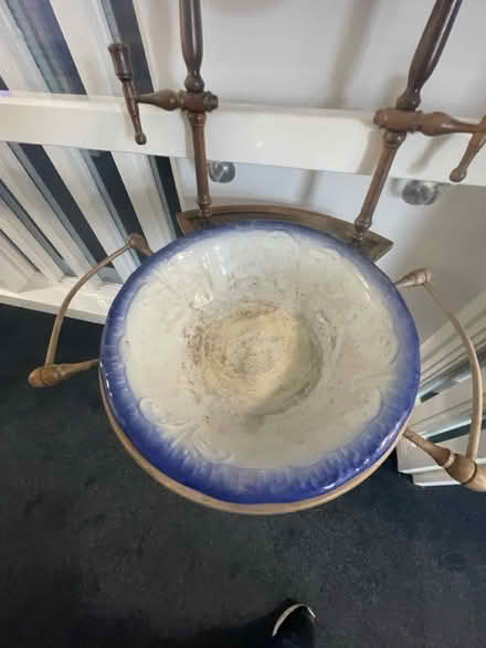 Photo of free Free standing antique sink (Welham Green AL9) #4