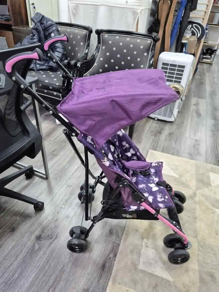 Photo of free Toddler stroller (W1h 1ju) #2