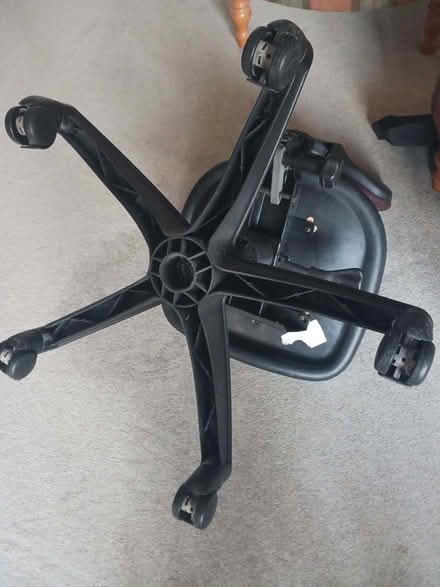 Photo of free Office swivel chair (Ellesmere Port CH65) #2