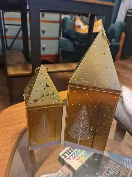 Photo of free Decorative Christmas tins (Ashford TW15) #1