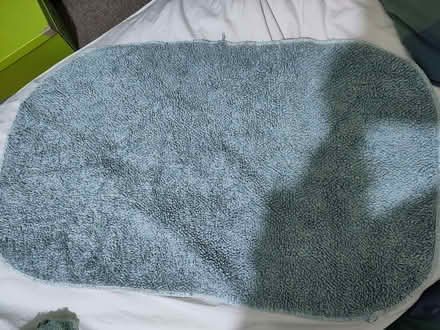 Photo of free Bedding and Towels - as a bundle or single items (White Cross LS20) #1