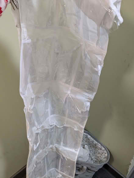 Photo of free Blue/grey laundry basket and over the door shoe holder (islington N1) #2