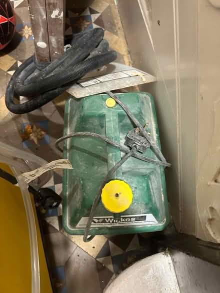 Photo of free Wallpaper stripper (Highgate London) #1