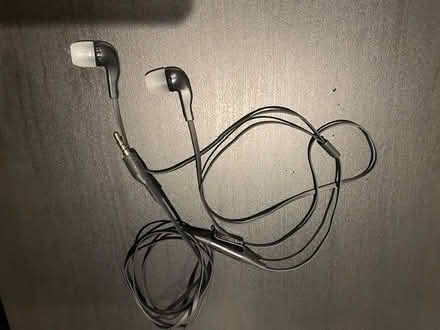 Photo of free Earpieces (Hell's Kitchen) #1