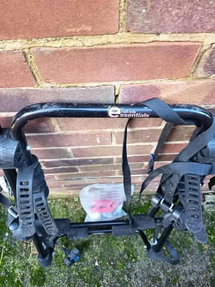 Photo of free Bike rack (Liss GU33) #1