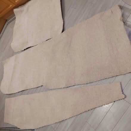 Photo of free Carpet pieces (Chorleywood WD3) #2