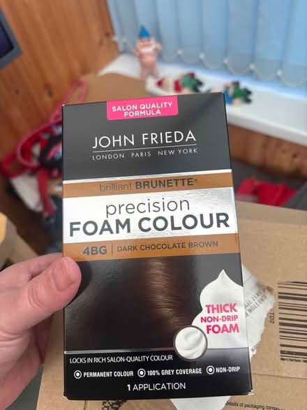 Photo of free brand new hair dye (Brierlow Bar SK17) #1