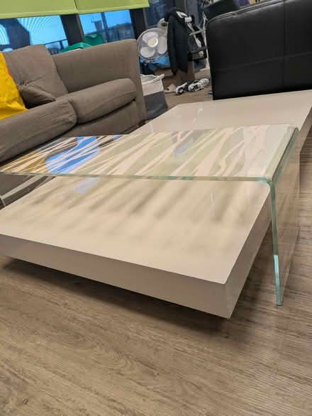 Photo of free Coffee Table (SE8) #3