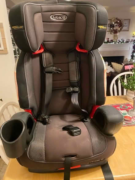 Photo of free Graco Car seat (Calabasas) #3