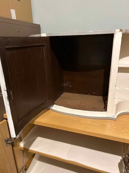 Photo of free Delightful wooden wall cupboard for upcycling (Norbiton KT2) #2