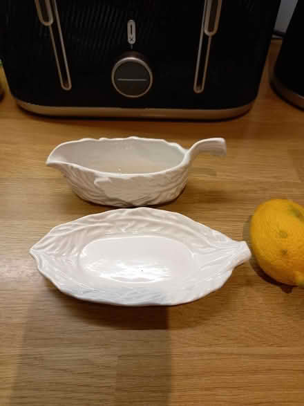 Photo of free Gravy boat (Roundhill area brighton) #2