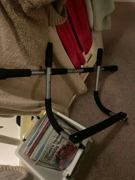 Photo of free Pull up bar (Fareham central PO16) #1