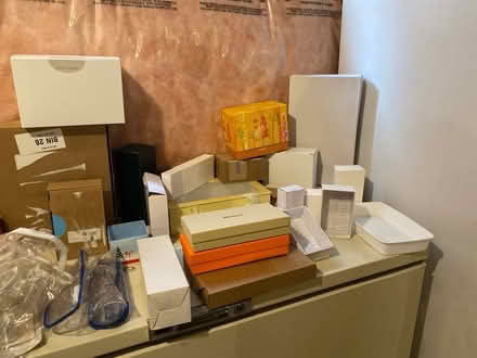 Photo of free Boxes (Winston Churchill/collegeway) #1