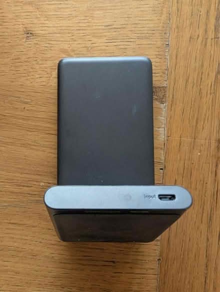 Photo of free Anker Wireless Charger (AL10) #2