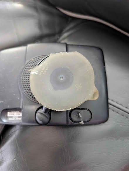 Photo of free TomTom sat nav model 4en52 (Barton-in-Fabis CP NG11) #2