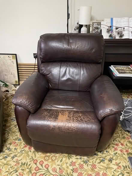 Photo of free 3 piece suite - recliner (Bolton CA16) #4