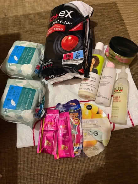 Photo of free Toiletries / hair & beauty (Bethnal green E1) #2