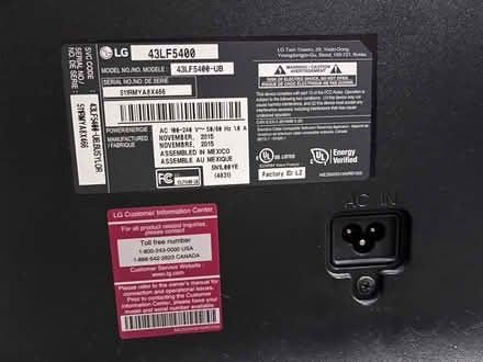 Photo of free LG TV 43" - not working (East Somerville) #4