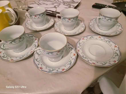 Photo of free Teacups & Saucers (SW4) #1