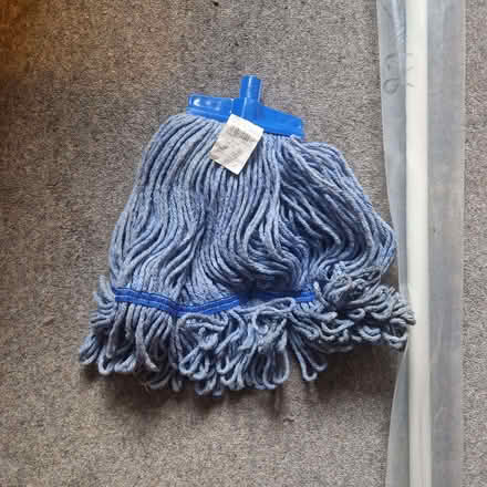Photo of free SYR changer 12oz small mop head - NEW (Cherry Orchard SY2) #1