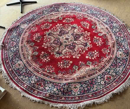 Photo of free Round Wool Rug (Glen Waverley) #1